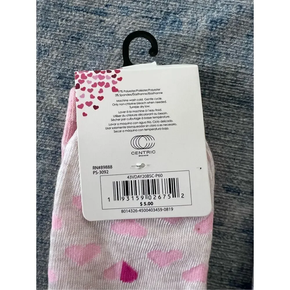 New! Me Moi Love Hugs Kisses Pink White Heart Socks Mini Lot of 2